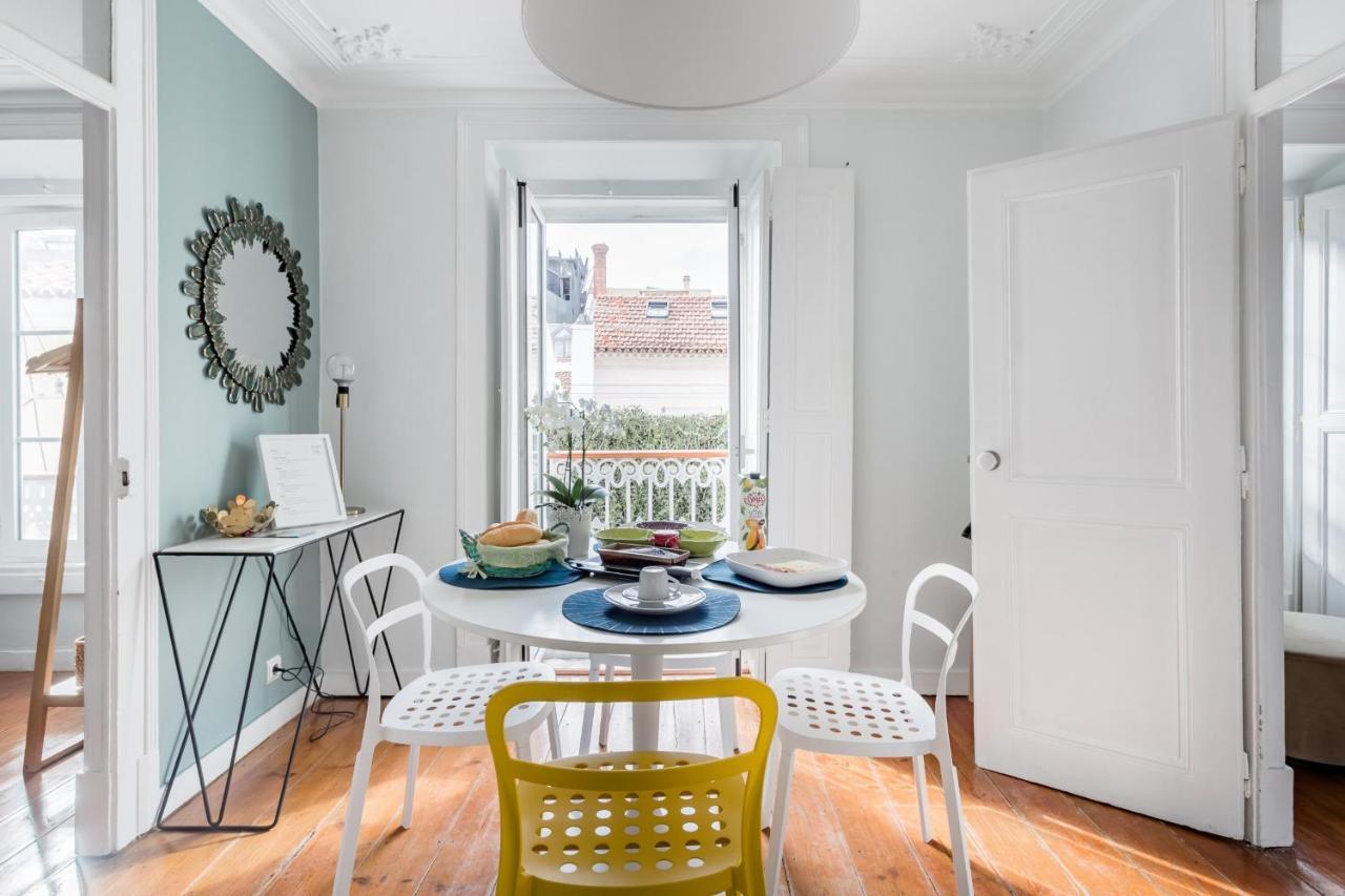 Avenida Da Liberdade Area, Bright And Newly Renovated 2 Bedroom Apartment, Lisbon Historical Center Exterior photo